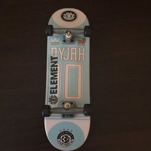 Tech deck with ramps